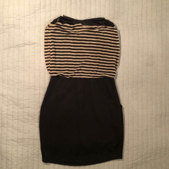Strapless Striped Mini Dress - Picture 3 of 5